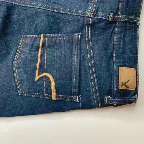 American Eagle Denim Shorts Frayed Hem - Picture 5 of 6